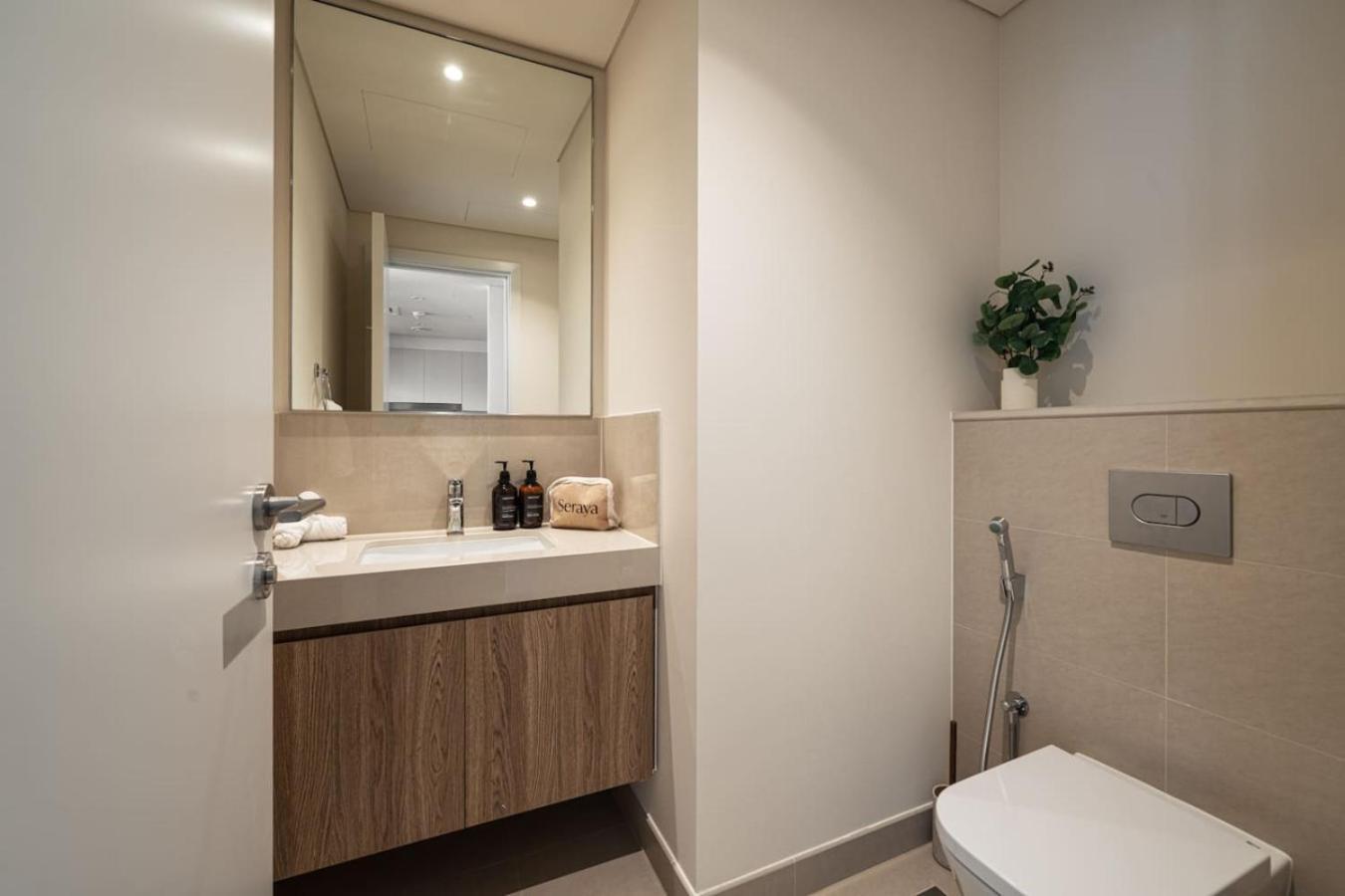 Apartment Seraya 9 - 4bdr - Skyline And Burj View - 3 Balconies