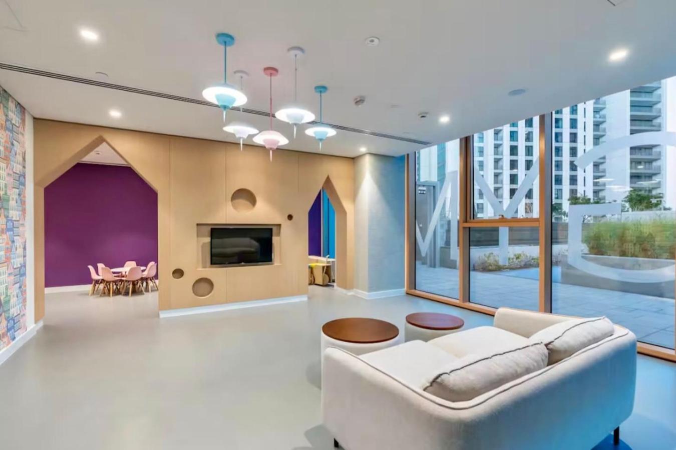 Seraya 9 - 4bdr - Skyline And Burj View - 3 Balconies Apartment Dubai