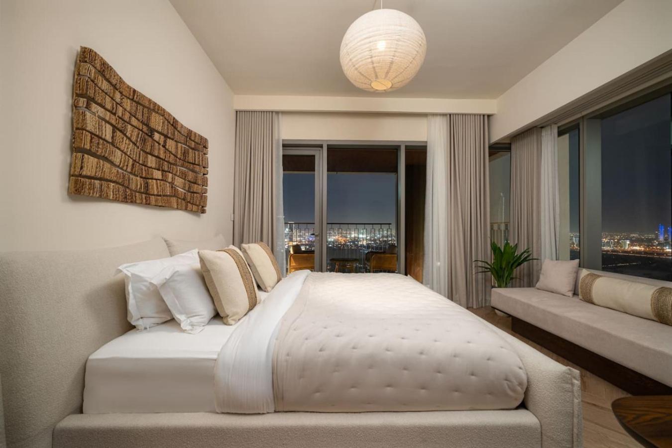 Seraya 9 - 4bdr - Skyline And Burj View - 3 Balconies Dubai