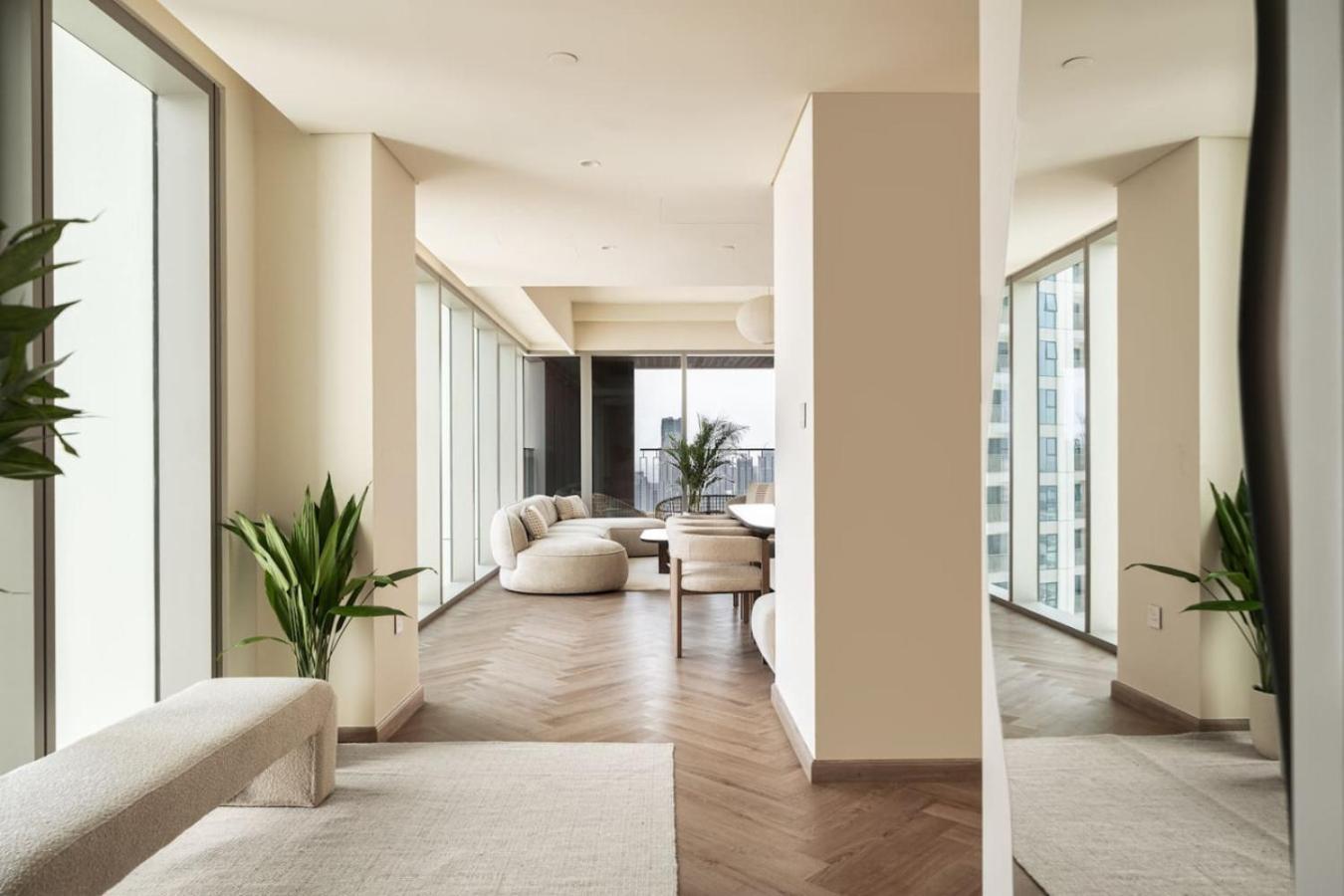 Seraya 9 - 4bdr - Skyline And Burj View - 3 Balconies Apartment *